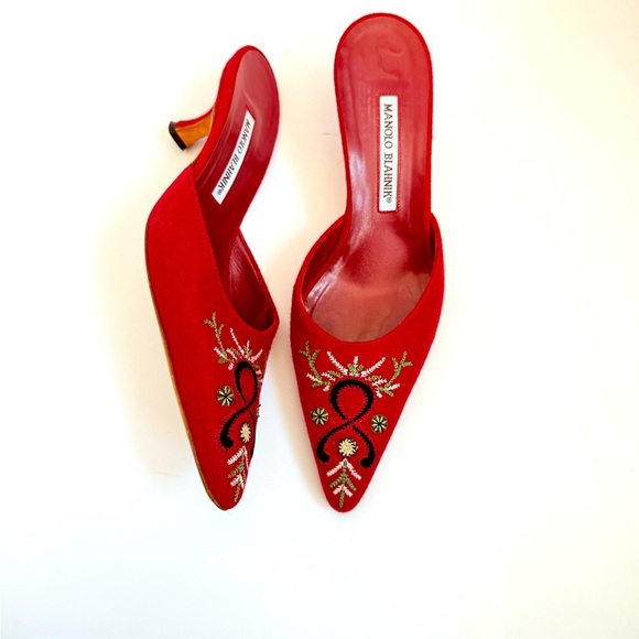 Manolo Blahnik Vintage Red Wool embroidered pointed toe kitten heel mules EU 38 - Picture 1 of 9